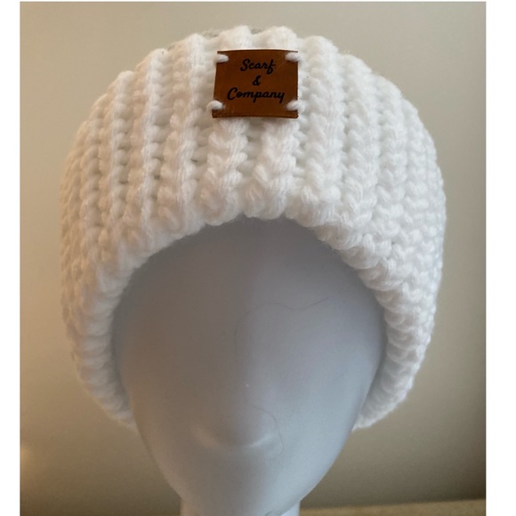 NWT Loom Knitted Hats, Warm and cozy, Knitting, Hats, Handmade by Seller. UNISEX - Picture 2 of 4